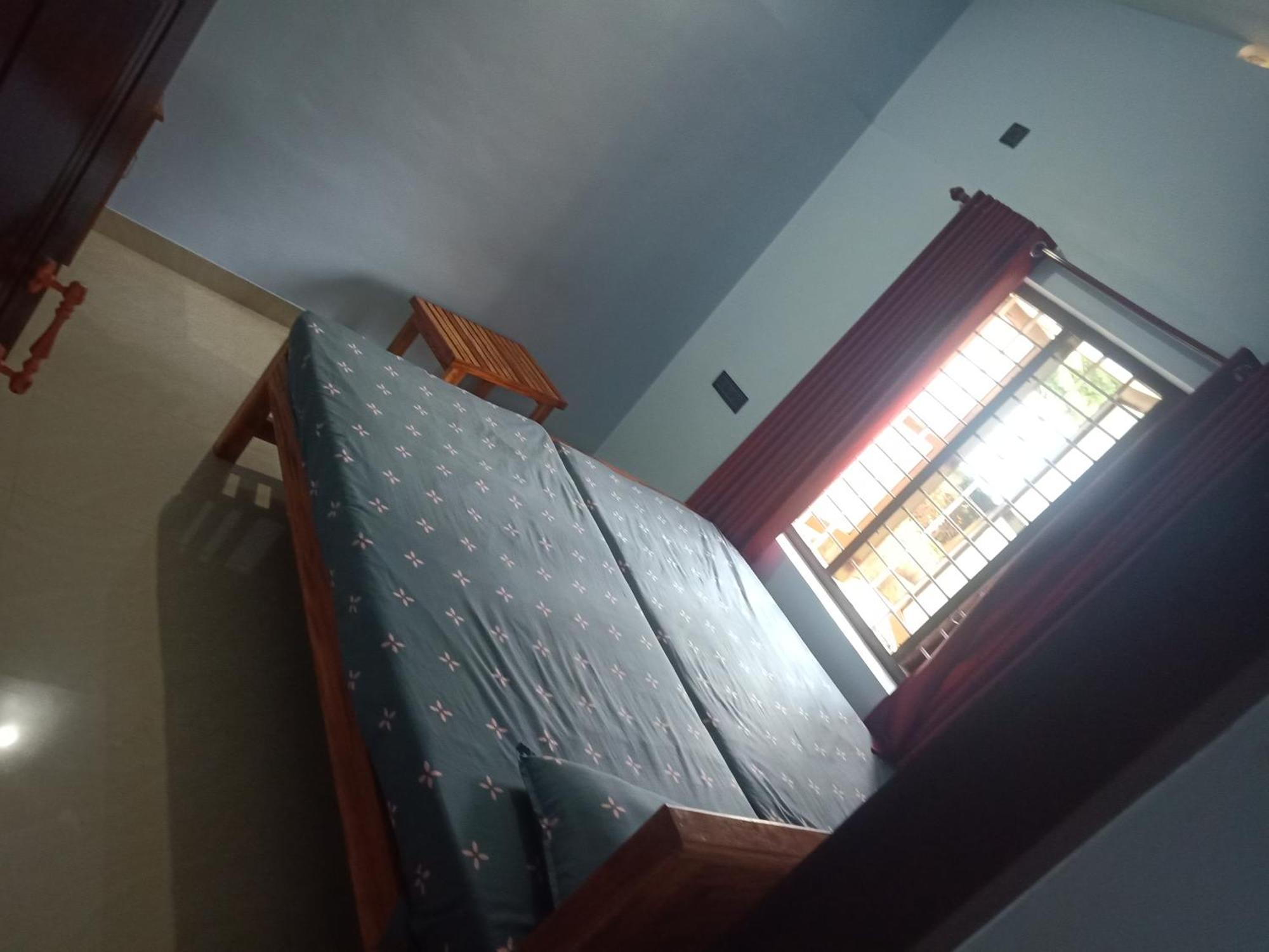 Silver Estate Home Stay วาร์คาลา ห้อง รูปภาพ