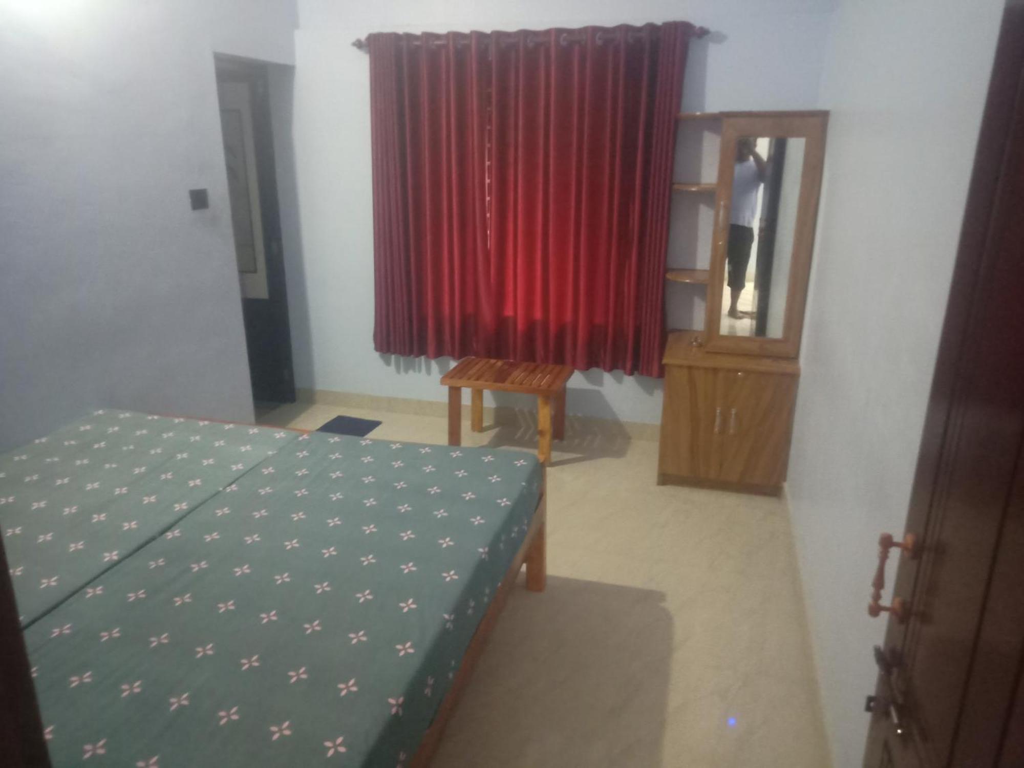 Silver Estate Home Stay วาร์คาลา ห้อง รูปภาพ